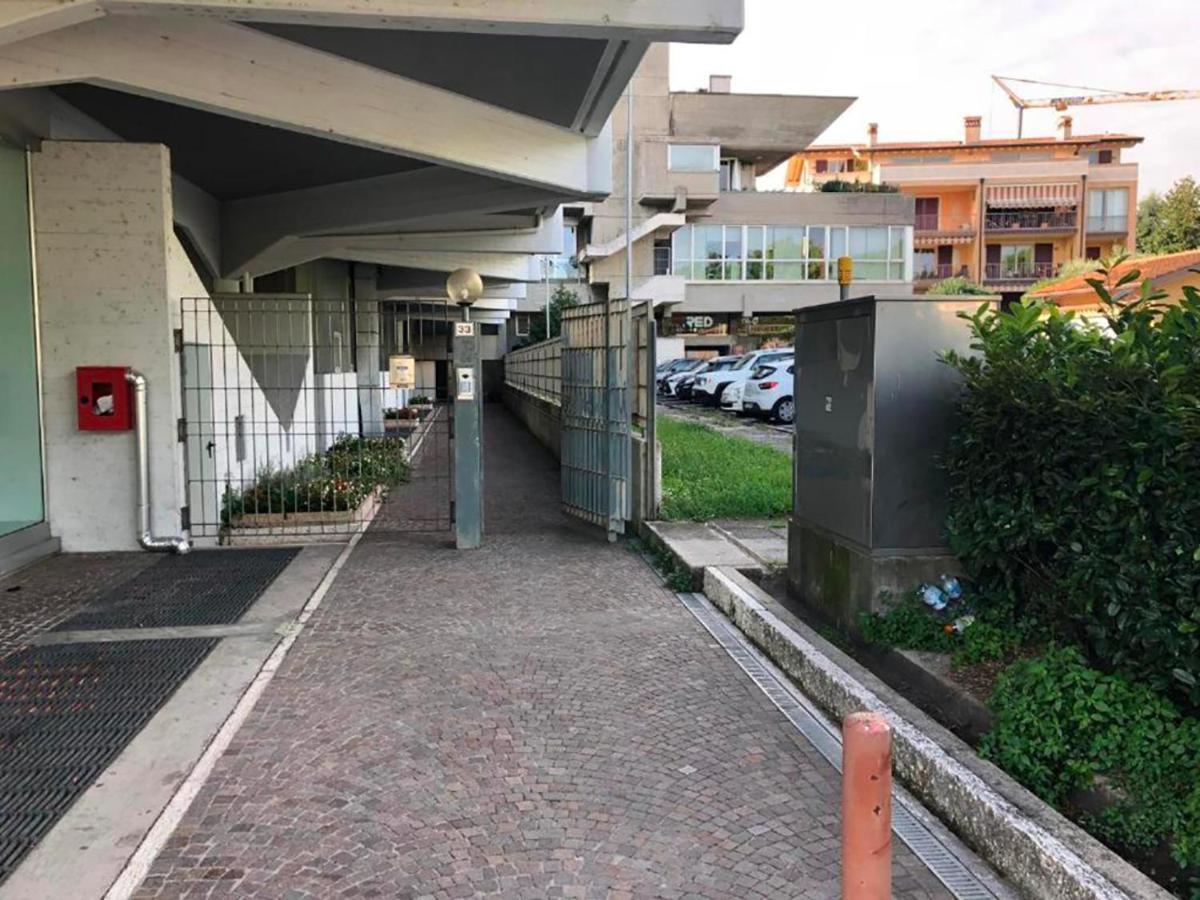 Sound Of Colors - Art Design Apartment Desenzano del Garda Luaran gambar